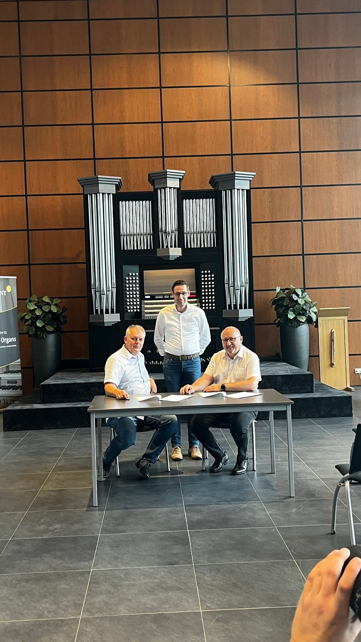 PKMuz.pl oficjalny dystrybutor firmy Allen Organs oraz Content Organs