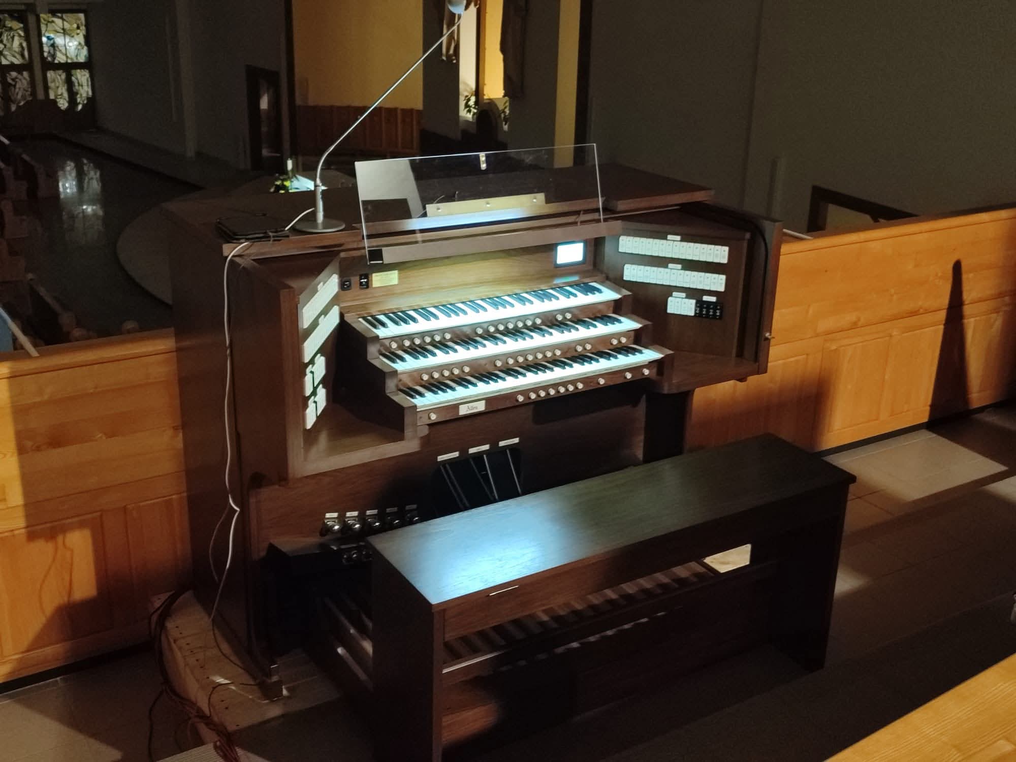 PKMuz.pl oficjalny dystrybutor firmy Allen Organs oraz Content Organs